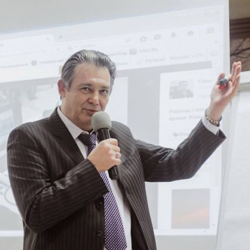 Владимир Мошков